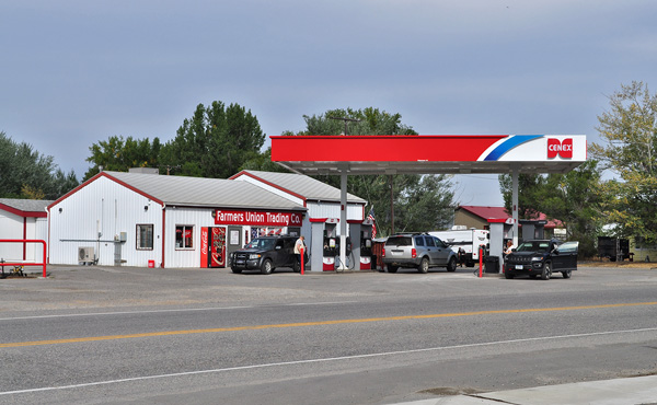 convenience store aisle | Farmers Union Trading Company